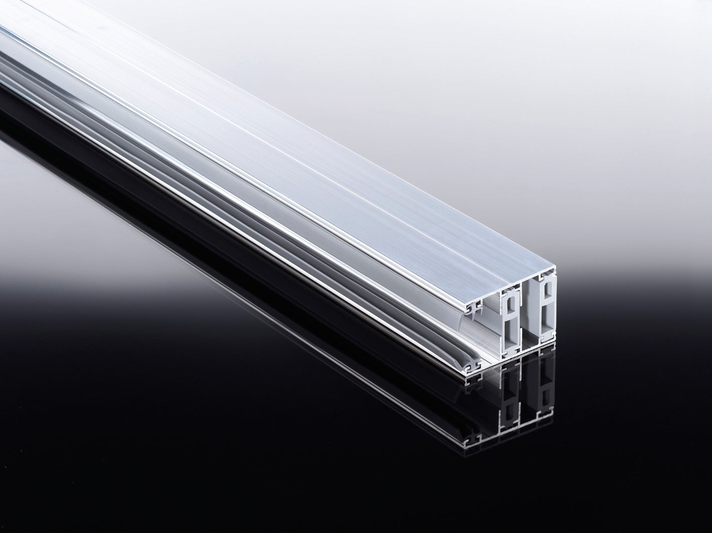 ALU-Komplettsystem für 25mm Stegplatten - Randprofil - thermisch getrennt